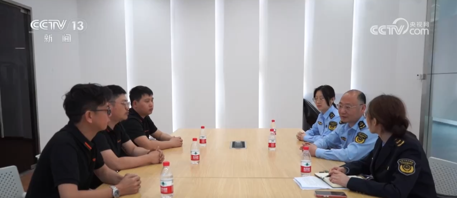 境？看“持久战”背后的创新突围MG不朽情缘正版如何破冰内销困(图3)